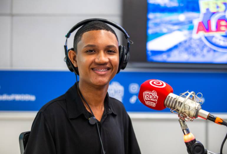 Conheça Kaiquy, cantor de 20 anos que é um dos novos nomes do pagode
